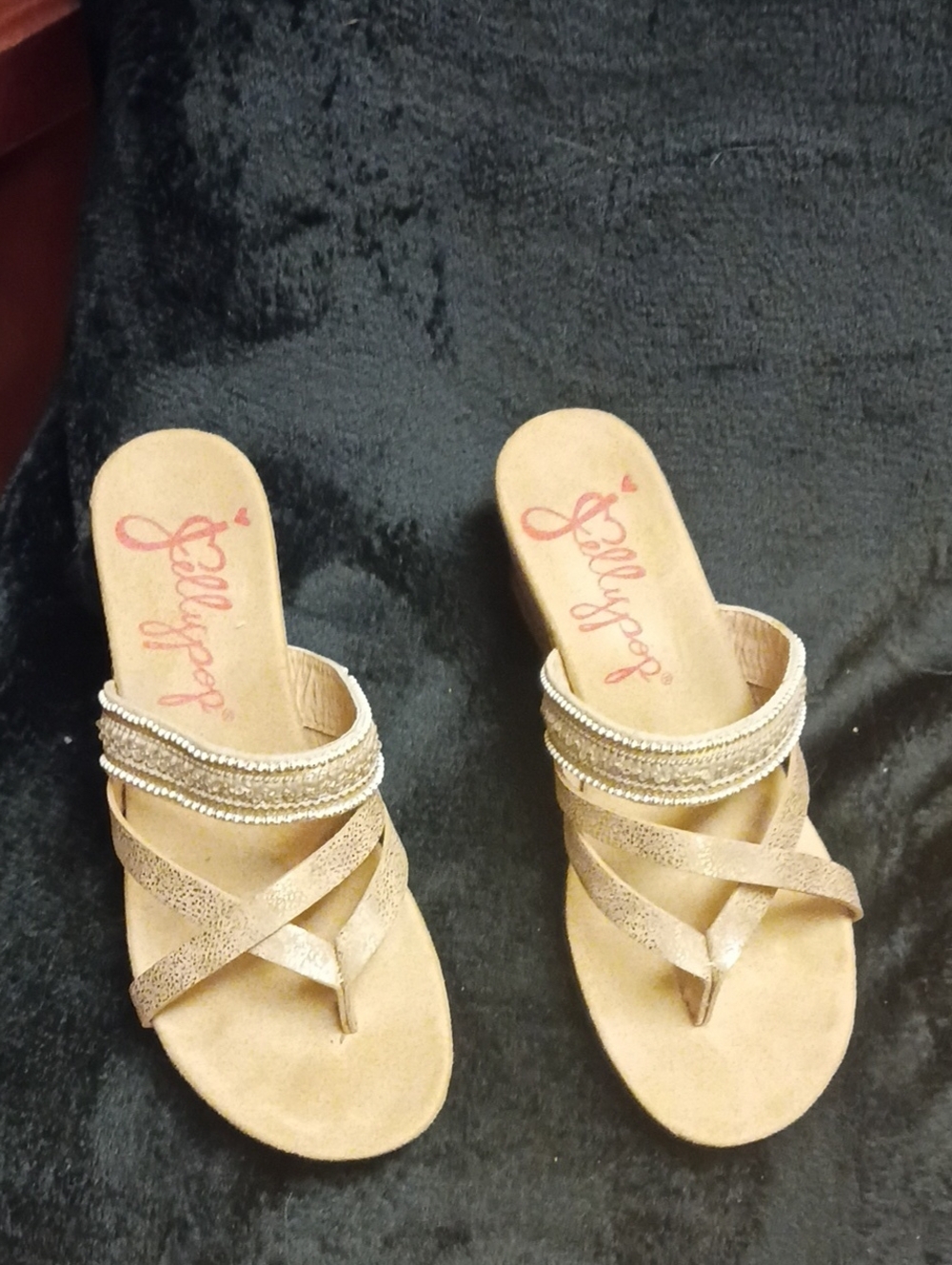 Jelly pop Tan Beaded Strap Women's Sandals Size 9